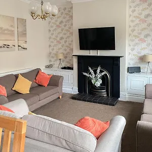 Holiday home Upper Floors At The Lawns, Filey